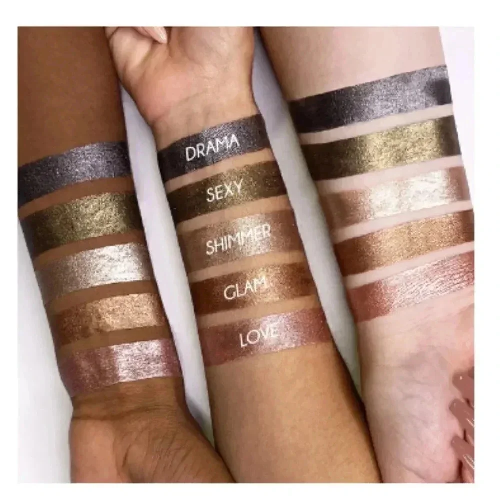 GIRLACTIK Metallic Eye Sparkle Shadow in Glam‎